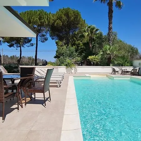 Vimade Con Piscina Privata