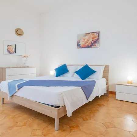 Vimade Con Piscina Privata *