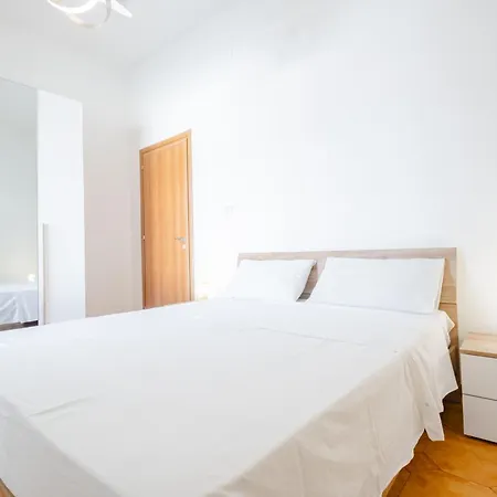 Vimade Con Piscina Privata *