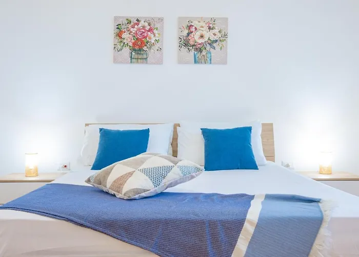 Vimade Con Piscina Privata